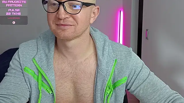 kevintyler69: онлайн-секс-чат