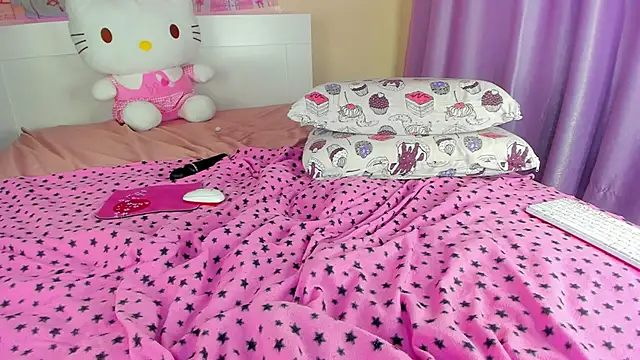 kuraii1_ Chat XXX in diretta