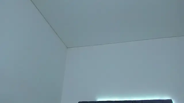 im_sarah34 – Naživo XXX chat