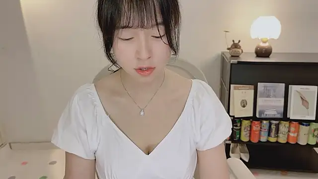 Onechestnut Live XXX-chat