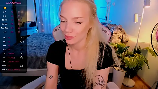 AnyaTaylor_'s Live XXX Chat