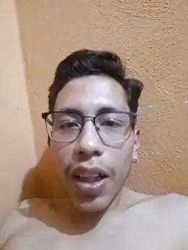 erikmrz316 webcam show