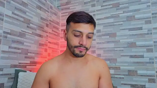 Chat +18 de joelcallvil1 ao vivo