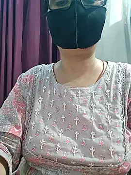 Chat XXX ao vivo de Aishwaryaa_69