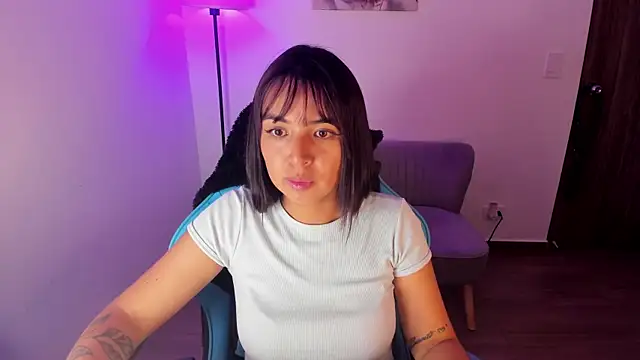 Онлайн чат XXX Nicole_Ss