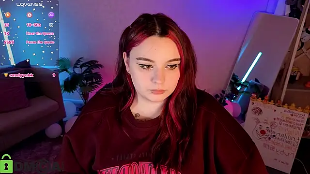 Mia_R0ss Chat XXX in diretta