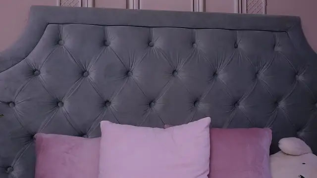 Chat XXX Live LucyAddison