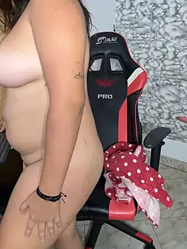 دردشة ladycharlottex الجنسية المباشرة