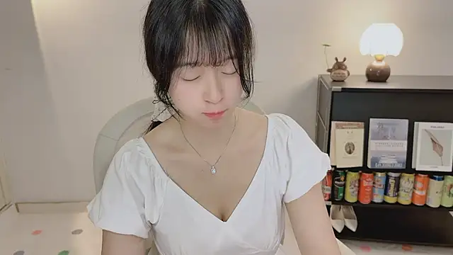 Onechestnut 现场XXX聊天