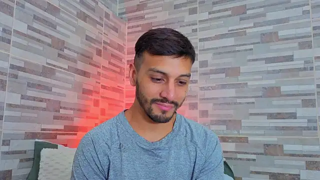joelcallvil1's Live XXX Chat