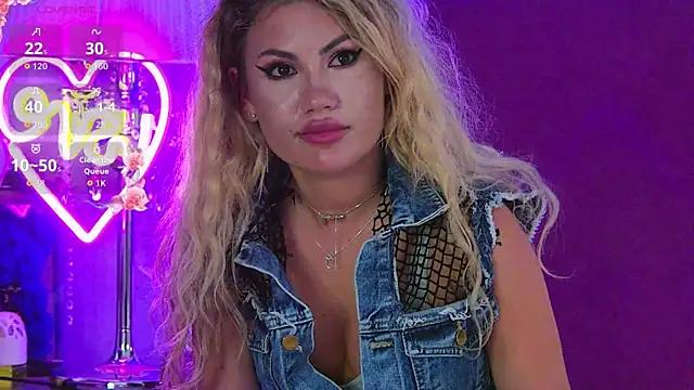 Chatroom XXX en direct de CellineHudson