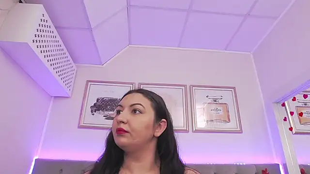 BustyEva_ Adlı Modelin Web Kamerası Şovu