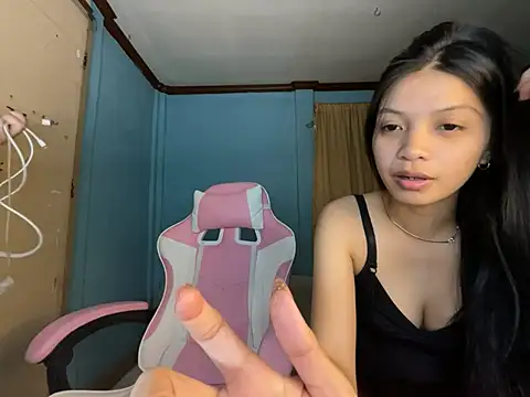 pinay_kitty23 Pertunjukan Webcam