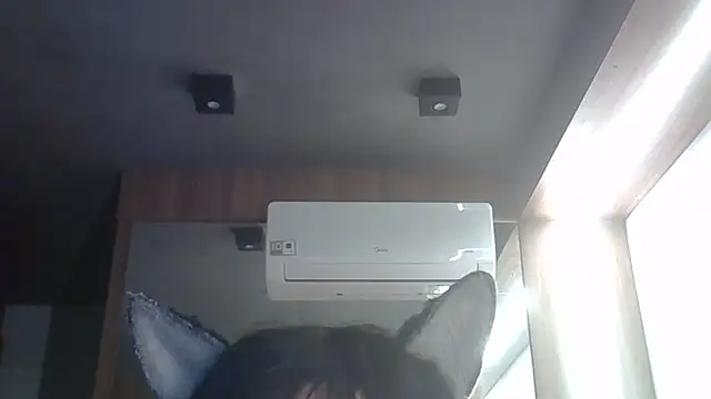 Chat XXX ao vivo de SkinnyKitten