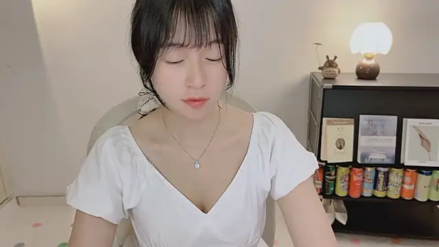Onechestnut Live XXX Chat