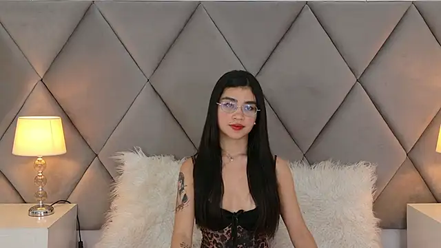 Czat XXX na żywo – OliviaDiaz