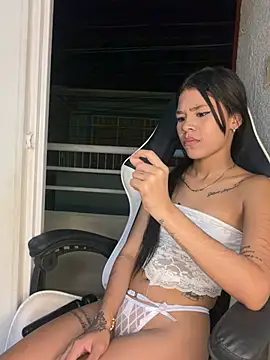 Chatroom XXX en direct de Angela_Start