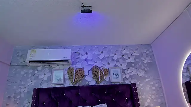 Chatroom XXX en direct de dalila_salazar