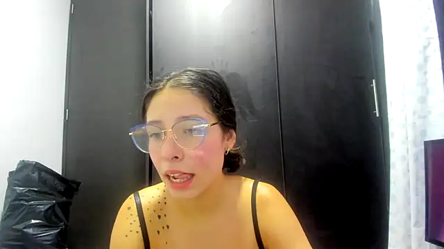 Miranda-cambell – Naživo XXX chat