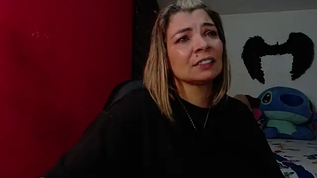 charlotedoll – Naživo XXX chat