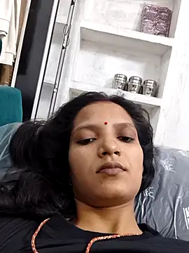 Chat XXX en directo de SS_sanjna