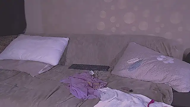 SoftLia live XXX chat