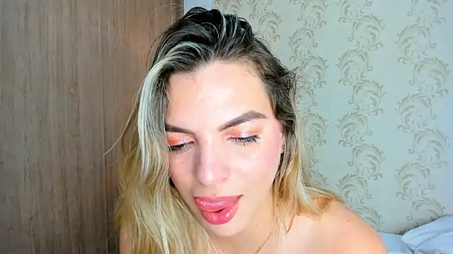 mahia_montenegro's Live XXX Chat