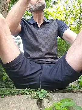 Chat +18 de eddouxxx78 ao vivo
