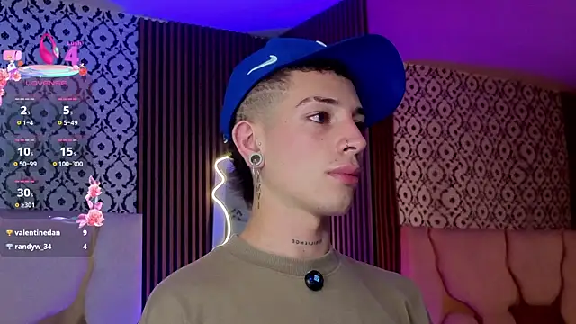boyfox_tay's Webcam Show