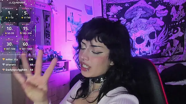 princesita_valija_'s Live XXX Chat