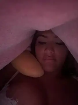 iamsara_21 webcam show