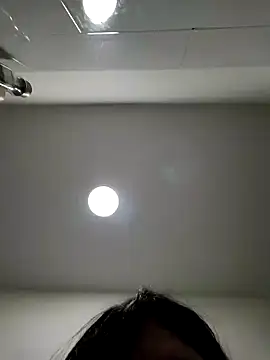 Yuli_x97's Live XXX Chat