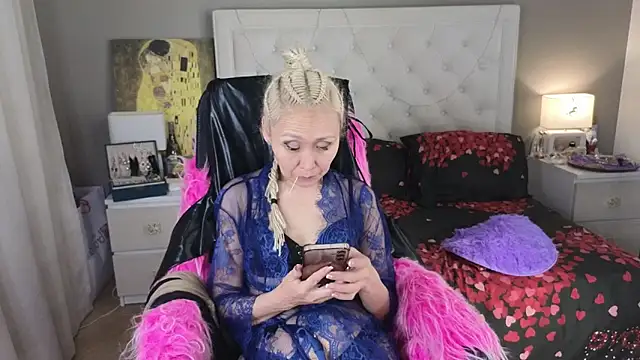 Chat XXX en directo de RoxalanaStar