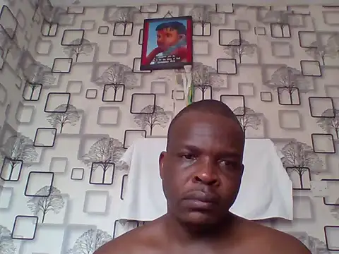 Chumba_001 élő XXX-chatje