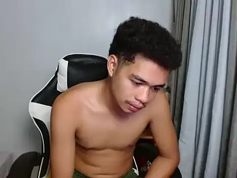 curlyasian_njxx Pertunjukan Webcam