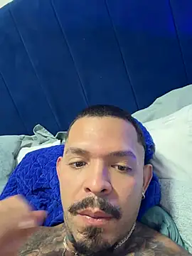 Adil_aminn 现场XXX聊天
