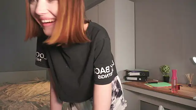 Leyla_crsh Live XXX-Chat