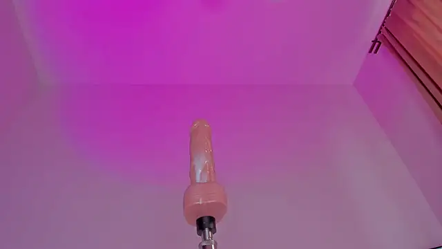 maakimoのライブXXXチャット