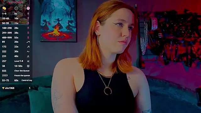 the_high_priestess' Live XXX Chat