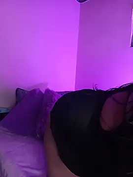 ROUSSE_SINCLAIR's Live XXX Chat