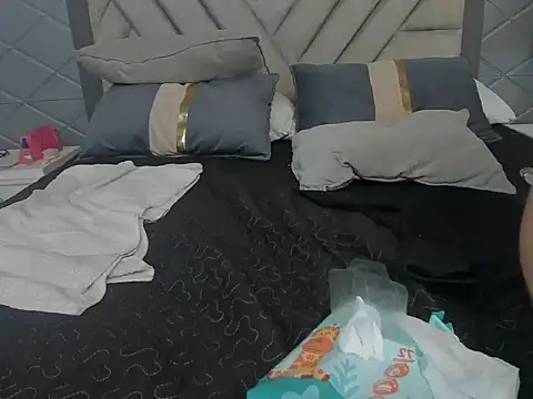 Chat XXX en directo de CharyLin