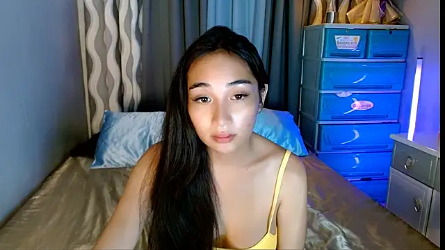 SweetLilly_18 Webcam show