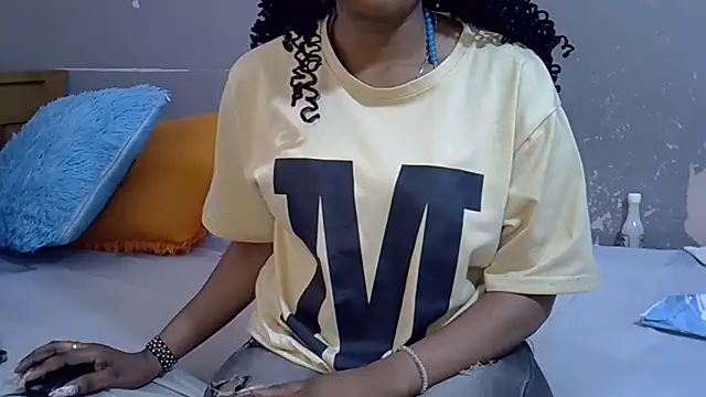 sweetchocolate9n Live XXX chat