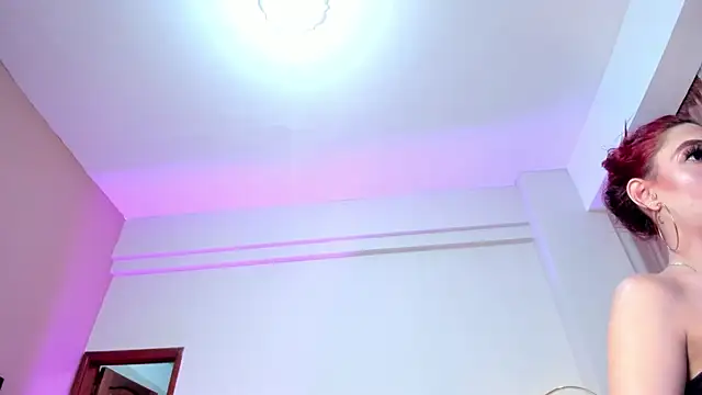 JupiteFox Live XXX-chat