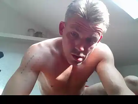 Cambitchboy's Live XXX Chat