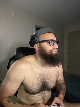 MastaWolfy Show in webcam
