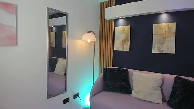 XXX chat uživo modela LumierNova