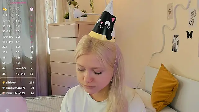 MidnightPoise live XXX chat
