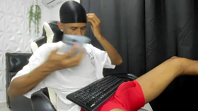 Chat ao vivo de saack__xx