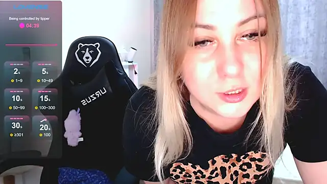 Pretty_Yourfriend's Live XXX Chat